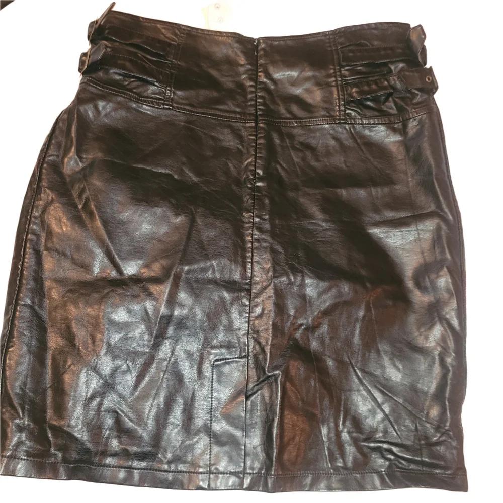 Solitaire Black Faux Leather Short Skirt L - Picture 4 of 4
